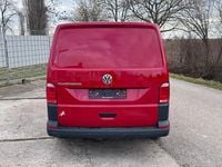 Gebraucht VW T6 102 PS (75 kW) 2018 Rot Van