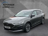 Neu Ford Focus Titanium 125 PS (91 kW) 2025 Grau Limousine