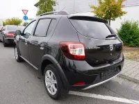 Gebraucht Dacia Sandero Prestige 90 PS (66 kW) 2014 Schwarz SUV