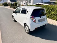 Gebraucht Chevrolet Spark 68 PS (50 kW) 2012 Weiß Kleinwagen