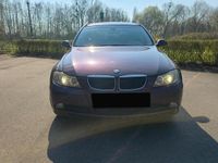 Gebraucht BMW 320 170 PS (125 kW) 2007 Violet Kombi