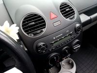Gebraucht VW New Beetle 102 PS (75 kW) 2005 Silber Kleinwagen