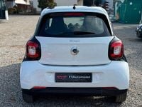 Gebraucht Smart ForFour Basis 90 PS (66 kW) 2017 Weiß Kleinwagen