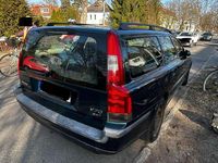 Gebraucht Volvo V70 200 PS (147 kW) 2002 Grün Kombi