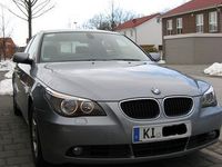 Gebraucht BMW 530 218 PS (160 kW) 2004 Silber metallic Limousine