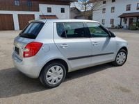 Gebraucht Skoda Fabia Ambiente 86 PS (63 kW) 2009 Silber Kleinwagen