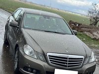 Gebraucht Mercedes E220 170 PS (125 kW) 2010 Grau Limousine