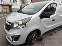 Gebraucht Opel Vivaro 120 PS (88 kW) 2015 Silber Van / Kleinbus