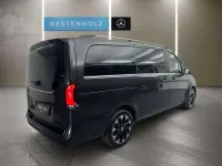 Gebraucht Mercedes V300 Avantgarde 237 PS (174 kW) 2025 Grau Van / Kleinbus