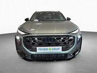 Neu Audi Q3 Ambiente 204 PS (150 kW) 2026 Salbeigrün metallic SUV