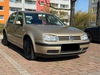 Gebraucht VW Golf IV Edition 102 PS (75 kW) 2001 Gold Limousine