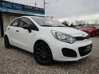 Gebraucht Kia Rio 86 PS (63 kW) 2014 (ud) clear white Limousine