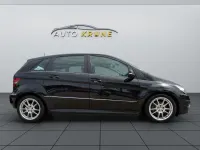 Gebraucht Mercedes B200 Sport 140 PS (102 kW) 2011 Schwarz Van / Kleinbus