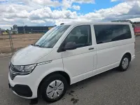 Gebraucht VW Multivan Trendline 150 PS (110 kW) 2021 Weiß Van / Kleinbus