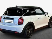 Gebraucht Mini Cooper Essential 135 kW (184 PS) 2023 Weiß Kleinwagen