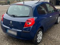 Gebraucht Renault Clio II 75 PS (55 kW) 2007 Blau Kleinwagen