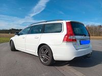 gebraucht Volvo V70 D2 *AUTOMATIK* *TÜV* *AHK*