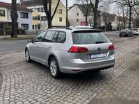 Gebraucht VW Golf VII Trendline 105 PS (77 kW) 2014 Reflexsilber metallic Kombi