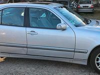 Gebraucht Mercedes E200 165 PS (121 kW) 2000 Grau Limousine
