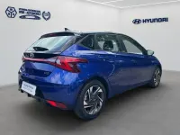 Gebraucht Hyundai i20 Trend 99 PS (72 kW) 2021 Blau Kleinwagen