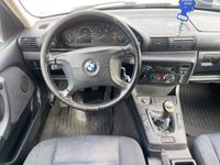 gebraucht BMW 316 i mit 1.9 Benzin und neuen TÜV und Klimaanlage