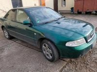 Gebraucht Audi A4 102 PS (75 kW) 1999 Grün Limousine
