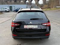 Gebraucht Skoda Superb LAURIN & KLEMENT 190 PS (139 kW) 2017 Schwarz Kombi