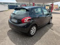 Gebraucht Peugeot 208 68 PS (50 kW) 2014 Kleinwagen