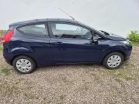 Gebraucht Ford Fiesta 60 PS (44 kW) 2011 Blau Kleinwagen