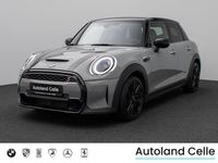 Gebraucht Mini Cooper S Classic 178 PS (130 kW) 2023 Moonwalk grey metallicschwarz Kleinwagen