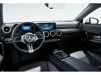 Gebraucht Mercedes A180 Advanced 136 PS (100 kW) 2024 Weiss / polarweiß Limousine