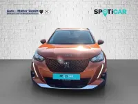 Gebraucht Peugeot e-2008 Allure 100 kW (136 PS) 2021 Orange SUV