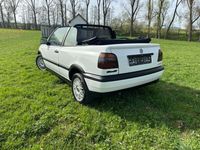 Gebraucht VW Golf Cabriolet 90 PS (66 kW) 1995 Weiß Cabrio