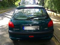 Gebraucht Peugeot 206 Roland Garros 75 PS (55 kW) 1999 Grün Limousine