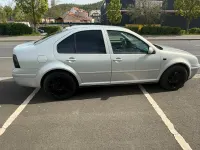 Gebraucht VW Bora 101 PS (74 kW) 1999 Silber Limousine