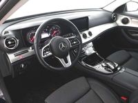 gebraucht Mercedes E220 d T AVANTGARDE COMAND*Kamera*LED*Spur-Pak.