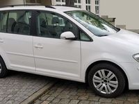 gebraucht VW Touran AUTOMATIK 7Sitze XENON LEDER NAVI SHZ KLIMA PDC Tempomt