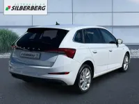 Gebraucht Skoda Scala Ambition 150 PS (110 kW) 2023 Moonweiß perleffekt Kleinwagen