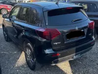Gebraucht Suzuki Vitara 129 PS (94 kW) 2025 Schwarz SUV