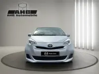 Gebraucht Toyota Verso-S Life 99 PS (72 kW) 2014 Silver metallic Van / Kleinbus