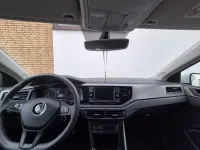 Gebraucht VW Polo Comfortline 75 PS (55 kW) 2018 Weiß Kleinwagen