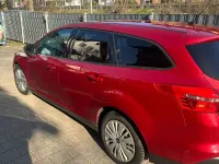 Gebraucht Ford Focus 125 PS (91 kW) 2015 Rot Kombi