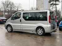 Gebraucht Opel Vivaro Cosmo 145 PS (106 kW) 2007 Silber Van / Kleinbus