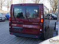 Gebraucht Renault Trafic Life 150 PS (110 kW) 2023 Rot Van / Kleinbus