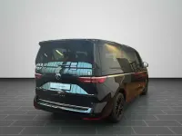 Gebraucht VW Multivan Style 179 PS (131 kW) 2026 Deep black perleffekt Van / Kleinbus