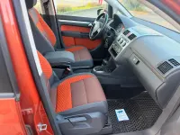 Gebraucht VW Touran Cross 105 PS (77 kW) 2010 Orange Van / Kleinbus