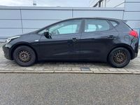 Gebraucht Kia Ceed Attract 99 PS (72 kW) 2014 Schwarz Kleinwagen