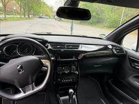Gebraucht Citroën DS3 120 PS (88 kW) 2012 Schwarz Kleinwagen