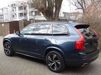 gebraucht Volvo XC90 T8 AWD"R Design"7.Sitze/Luft./360°/HUD/Pano