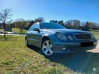 Gebraucht Mercedes E280 Avantgarde 177 PS (130 kW) 2004 Blau Limousine